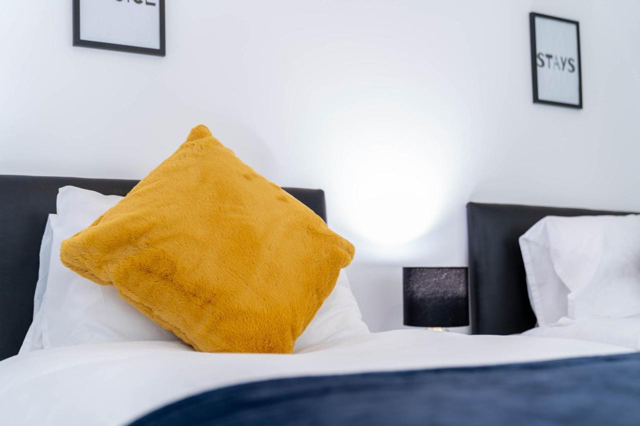 Three Bedroom Apartment- One Choice Stays Serviced Accommodation- Jewellery Quarter Birmingham Exterior photo