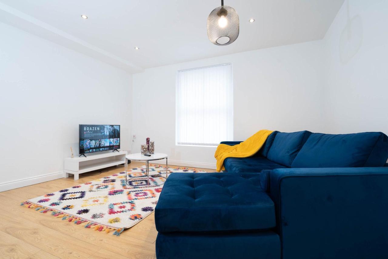 Three Bedroom Apartment- One Choice Stays Serviced Accommodation- Jewellery Quarter Birmingham Exterior photo